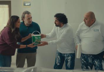 حيطك مليان عفن؟ التنظيف لحاله ما بكفي… المشكلة رح ترجع! مع إيكو هايجو حماية حقيقية تدوم، مش حل مؤقت.